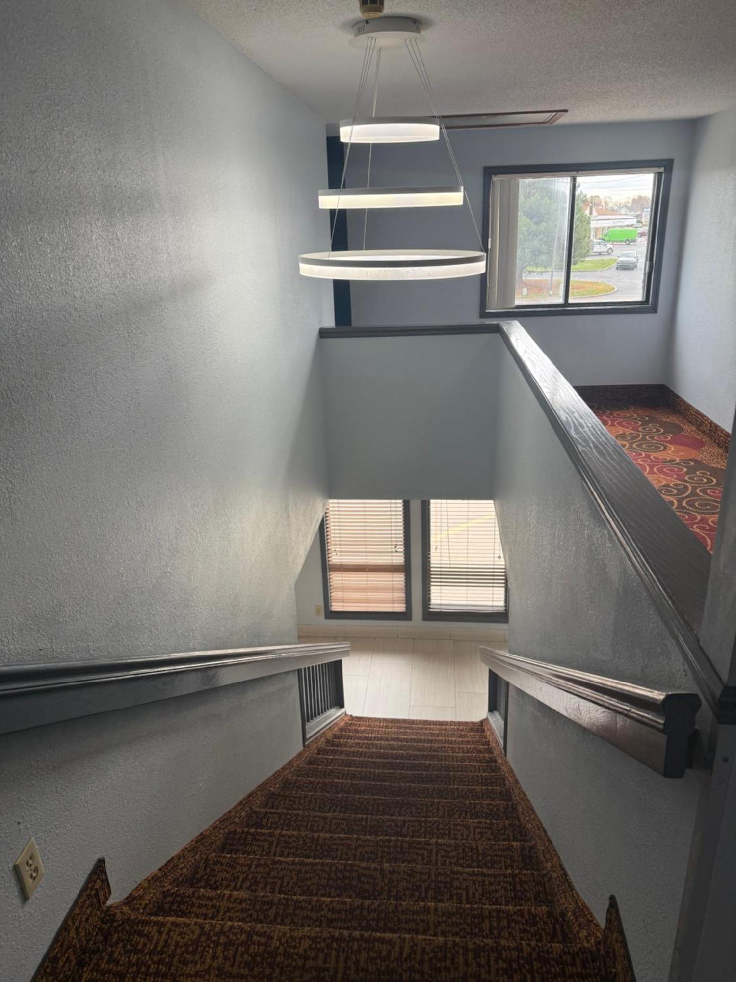 Days Inn By Wyndham Muncie -Ball State University Экстерьер фото