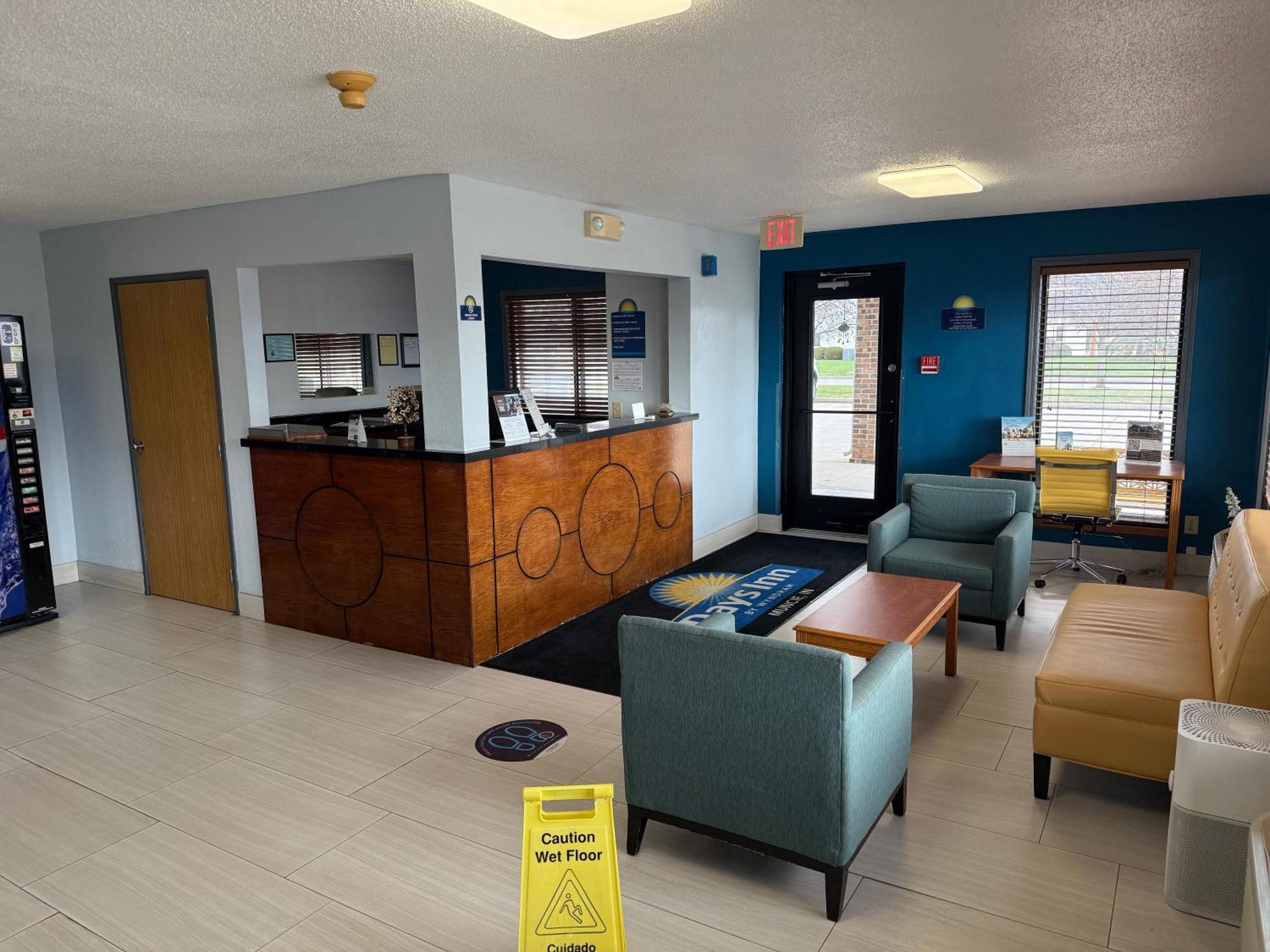 Days Inn By Wyndham Muncie -Ball State University Экстерьер фото